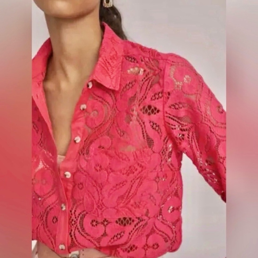 🆕 Sz 2 💗 Anthropologie Maeve—Floral Lace Button front top pink—rolled sleeves